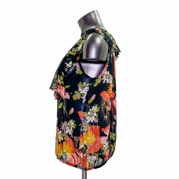 KIRRA Black Floral V-Neck Sleeveless Blouse - Picture 3 of 11